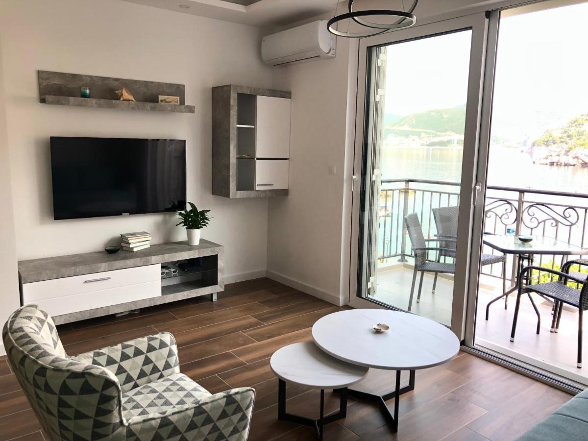 Apartment Sara With Seaview ブドヴァ エクステリア 写真